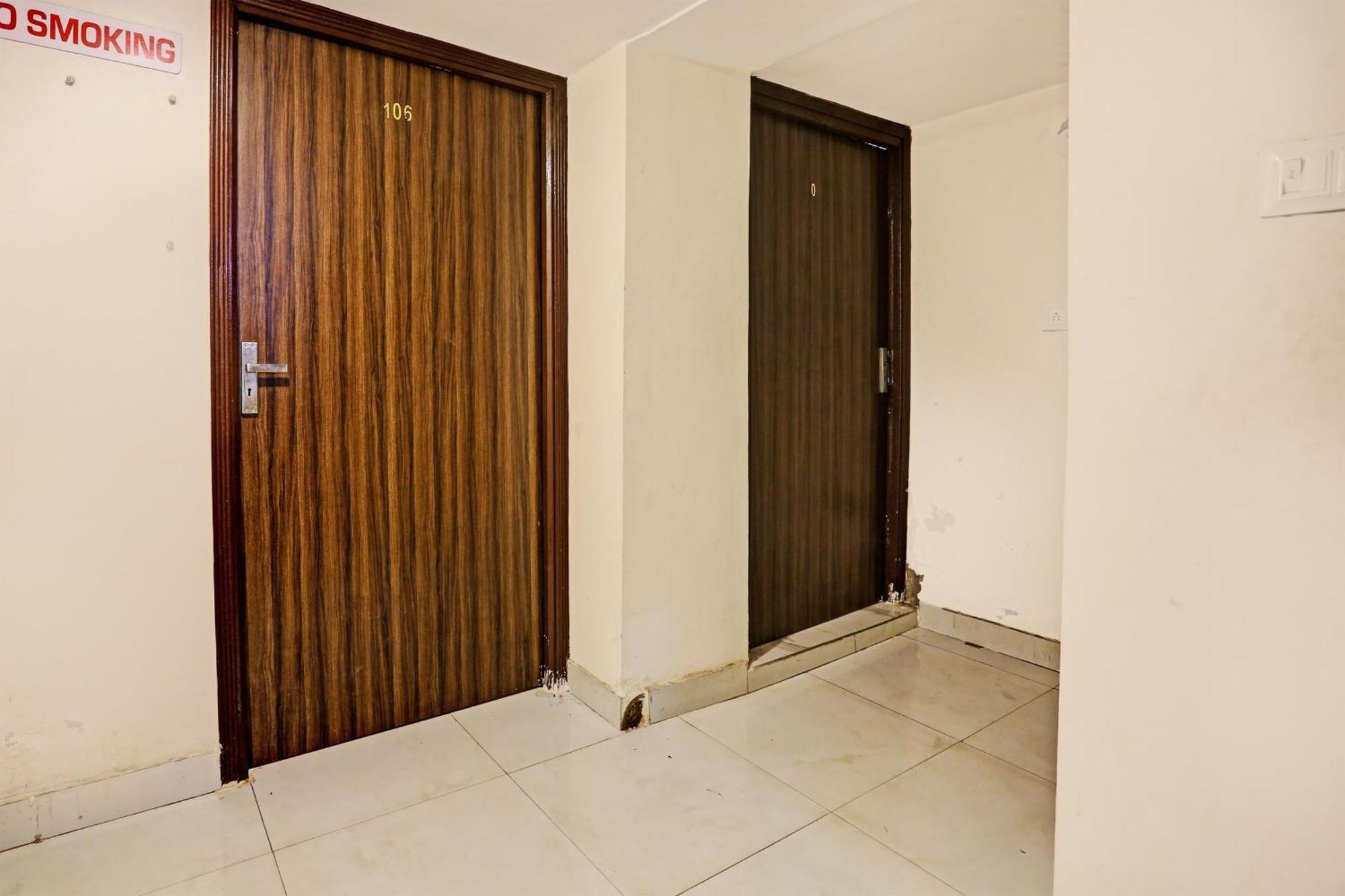 Hotel O Saffron Night Stay Amritsar Eksteriør billede
